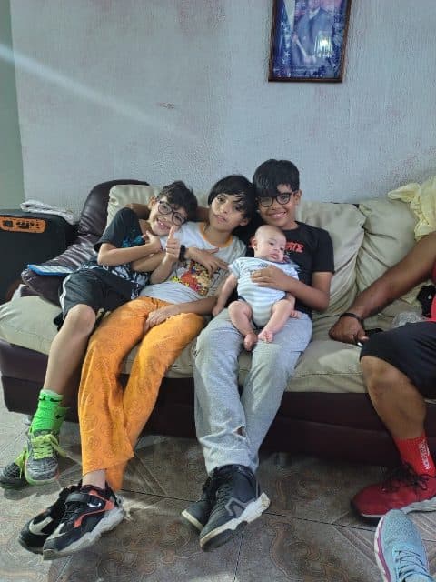 Foto de Christopher, Aaron,